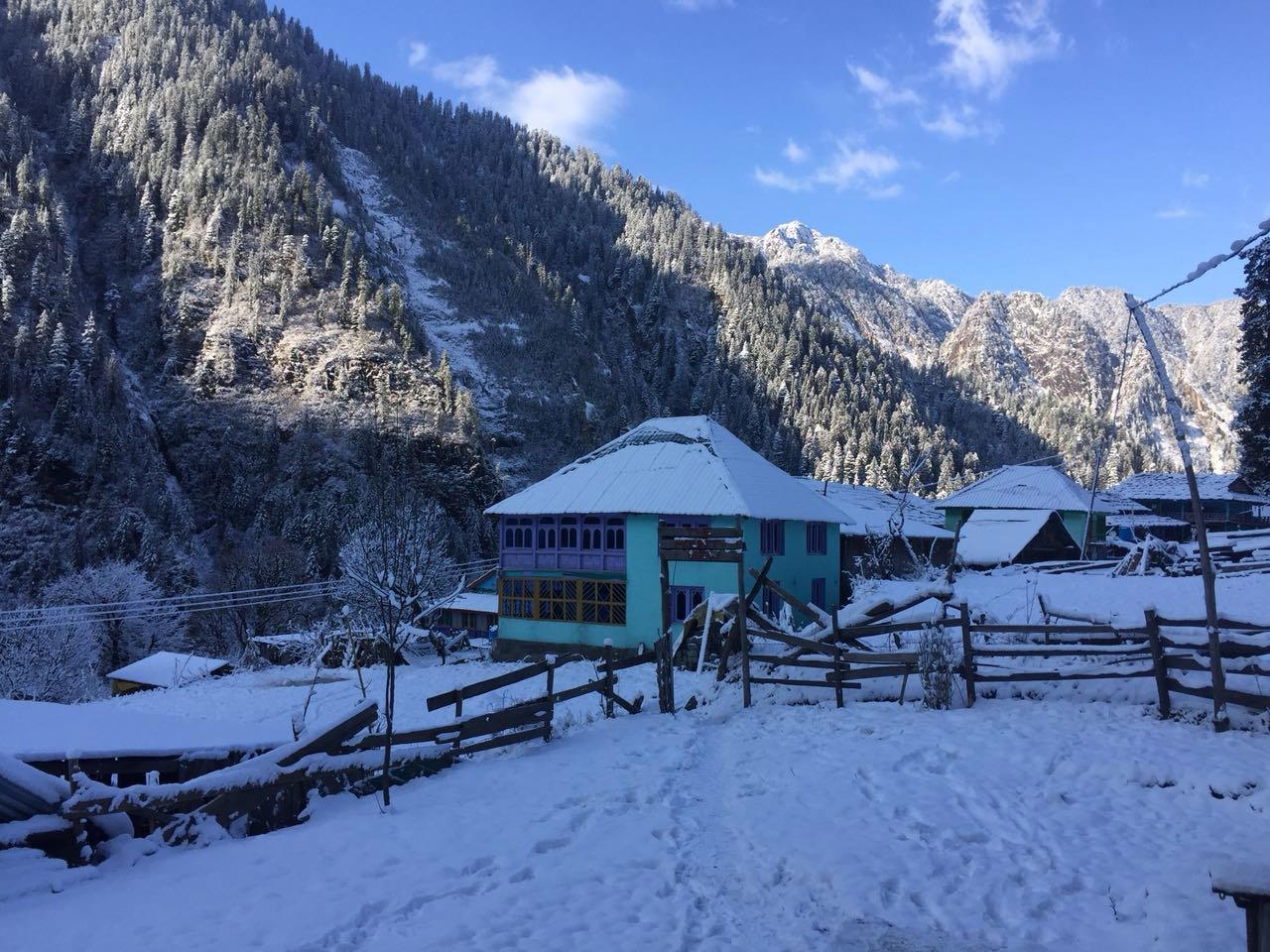 Kasol Tosh Kheerganga Trek | Treks and Trails India - Tour