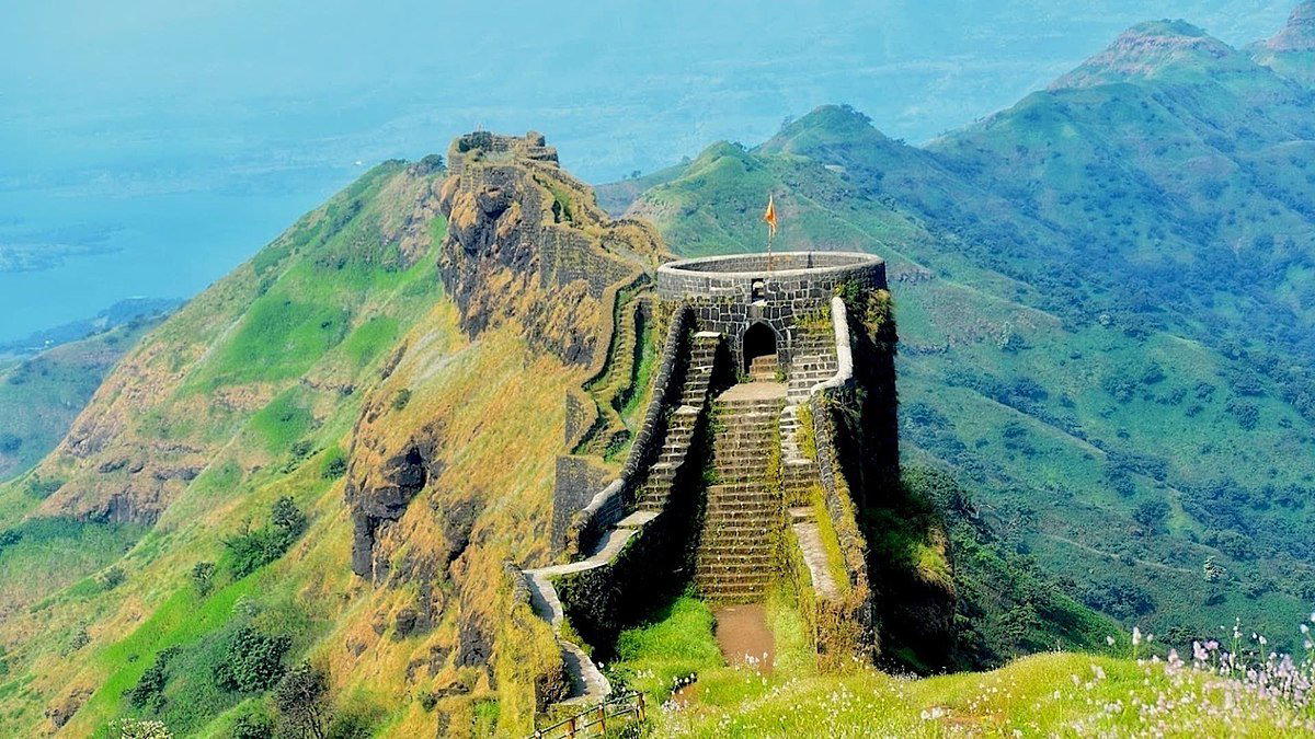 Rajgad Fort Trek from Pune - Tour